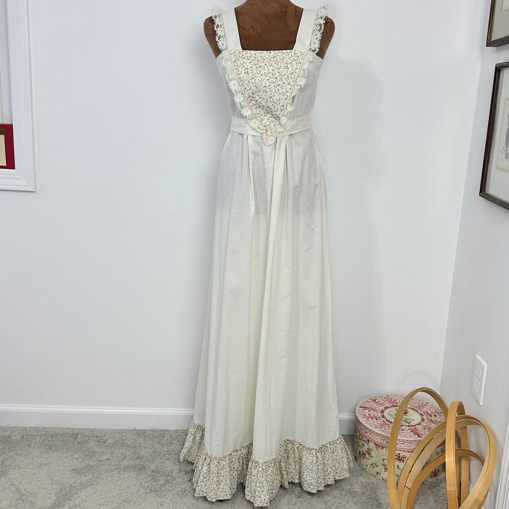 Vintage Prairie Maxi Dress Womens M Cream Floral Lace Ruffle Good